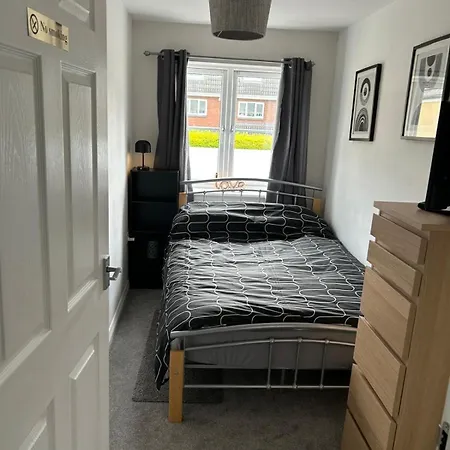 Appartement Flat In Filton Mod Rolls Royce Gkn