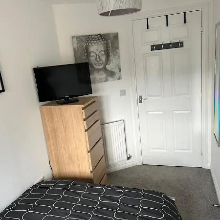 Flat In Filton Mod Rolls Royce Gkn