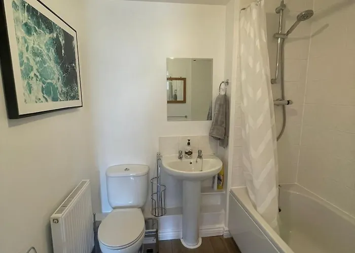 Flat In Filton Mod Rolls Royce Gkn * Bristol