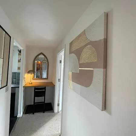 Flat In Filton Mod Rolls Royce Gkn Apartmán Bristol