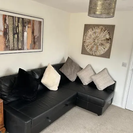 Flat In Filton Mod Rolls Royce Gkn *